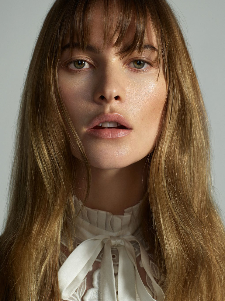 Behati Prinsloo Behati Prinsloo