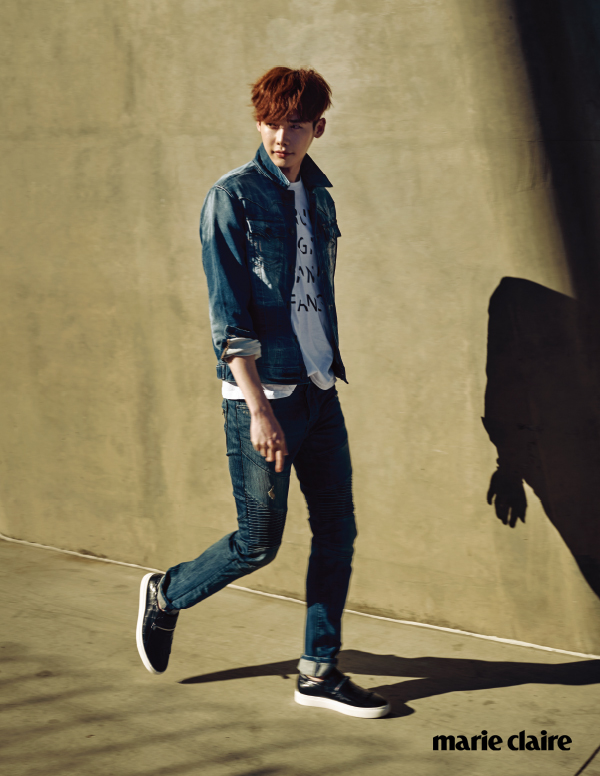 Jong Suk Lee