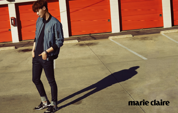 Jong Suk Lee