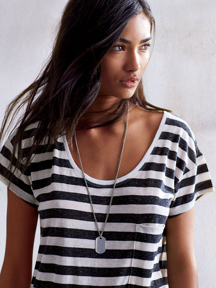 Kelly Gale Kelly Gale