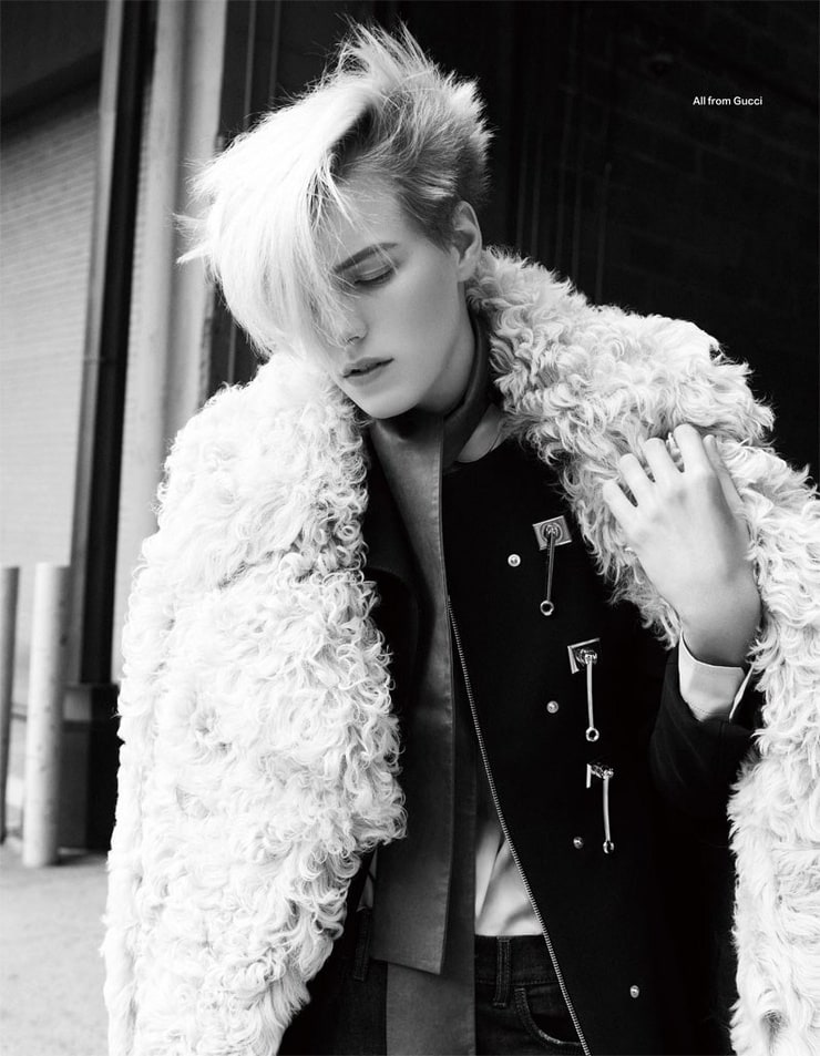 Erika Linder image