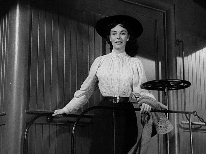 Carrie (1952) Carrie (1952)
