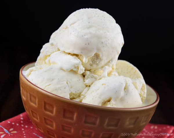 White Vanilla Ice Cream