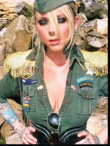 Maria Brink