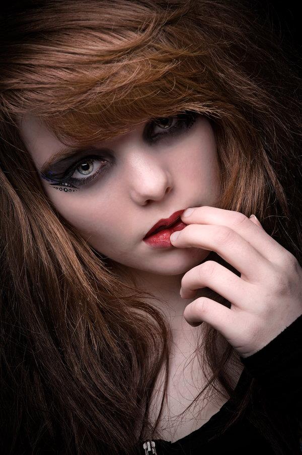 Miss Deadly Red Miss Deadly Red