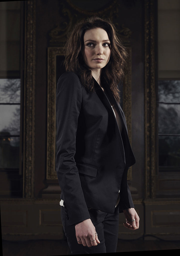 Eleanor Tomlinson Eleanor Tomlinson