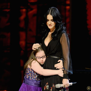 Night of Too Many Stars: America Comes Together for Autism Programs