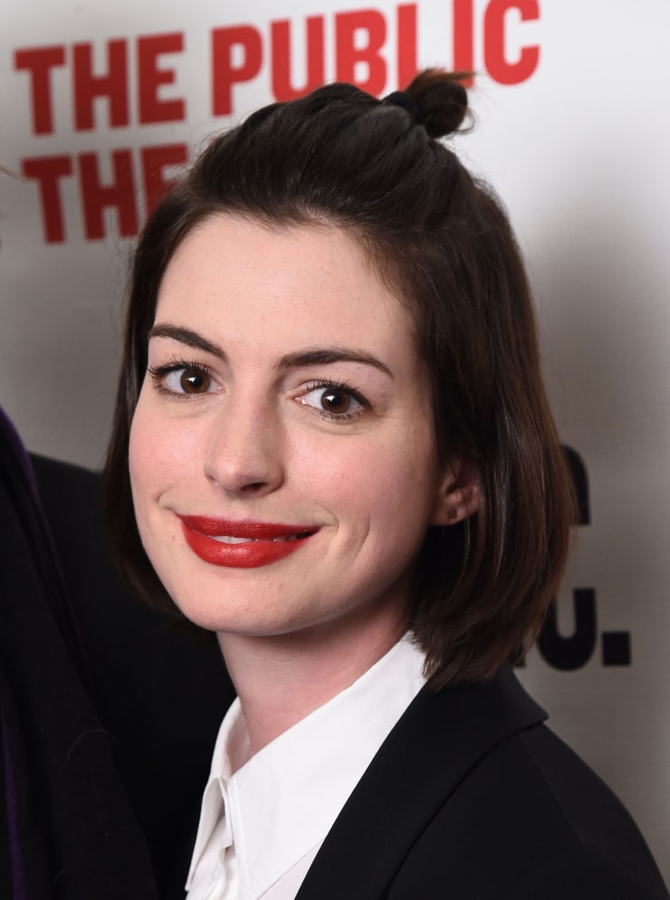 Anne Hathaway