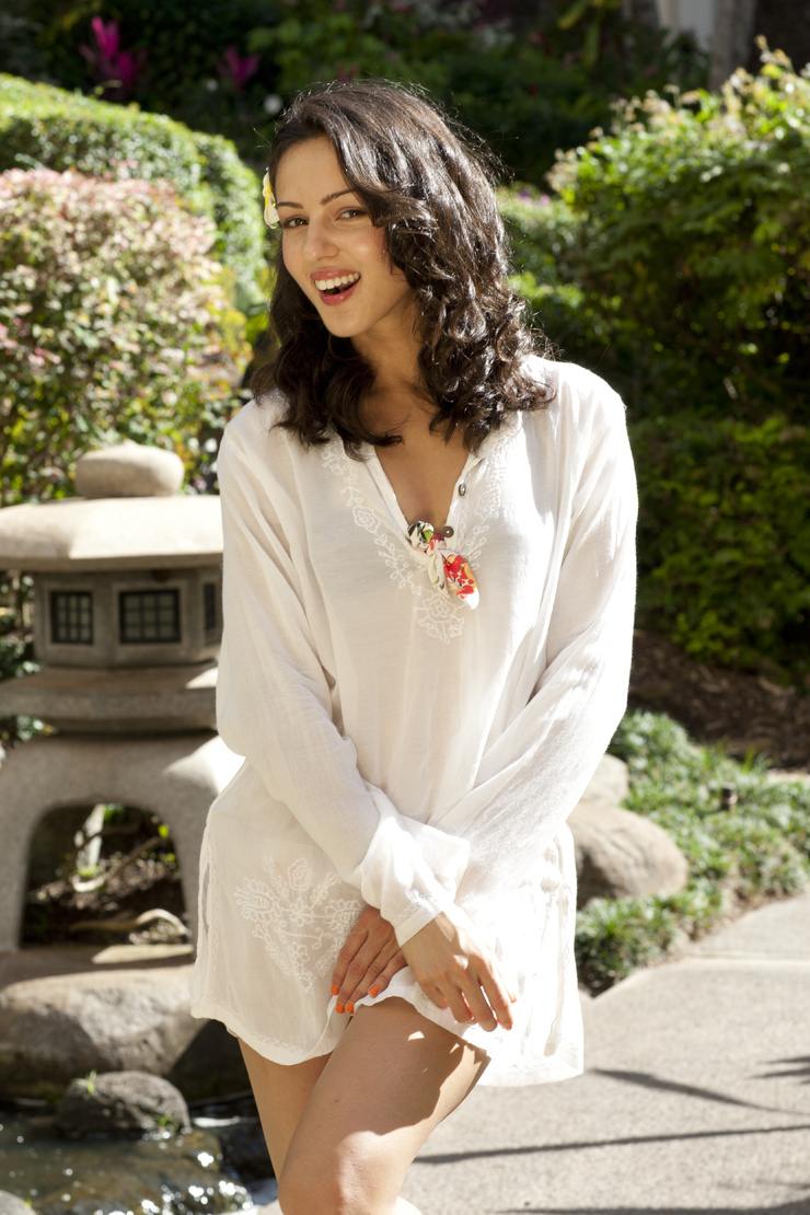 Annet Mahendru Annet Mahendru