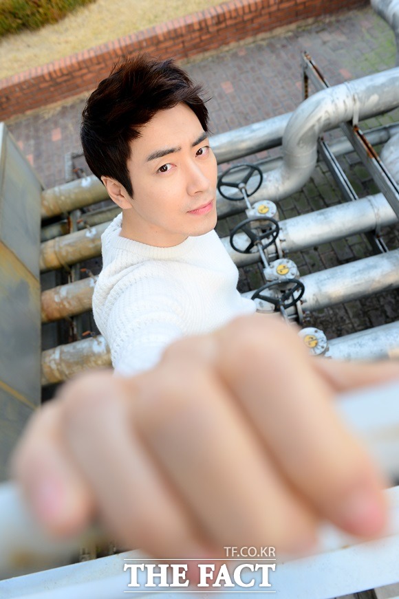 Jun-hyuk Lee
