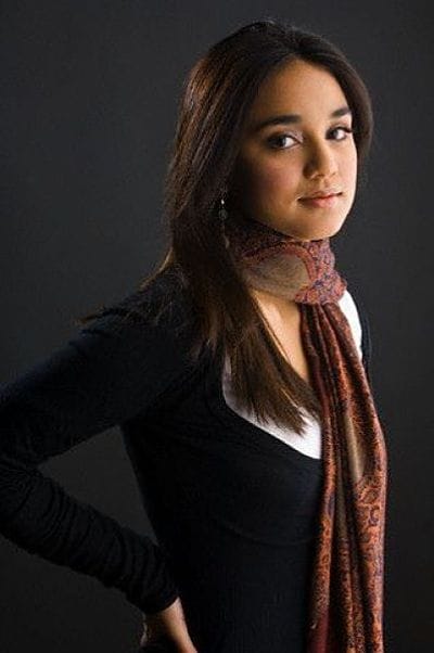 Summer Bishil Summer Bishil