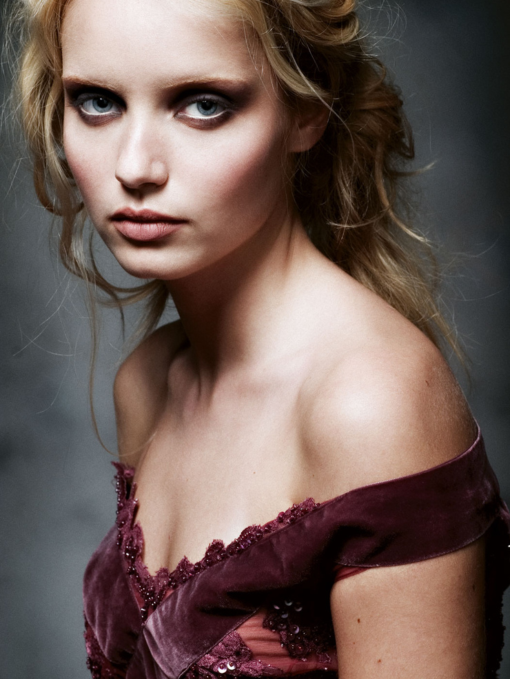 Cristiana Grasu Cristiana Grasu