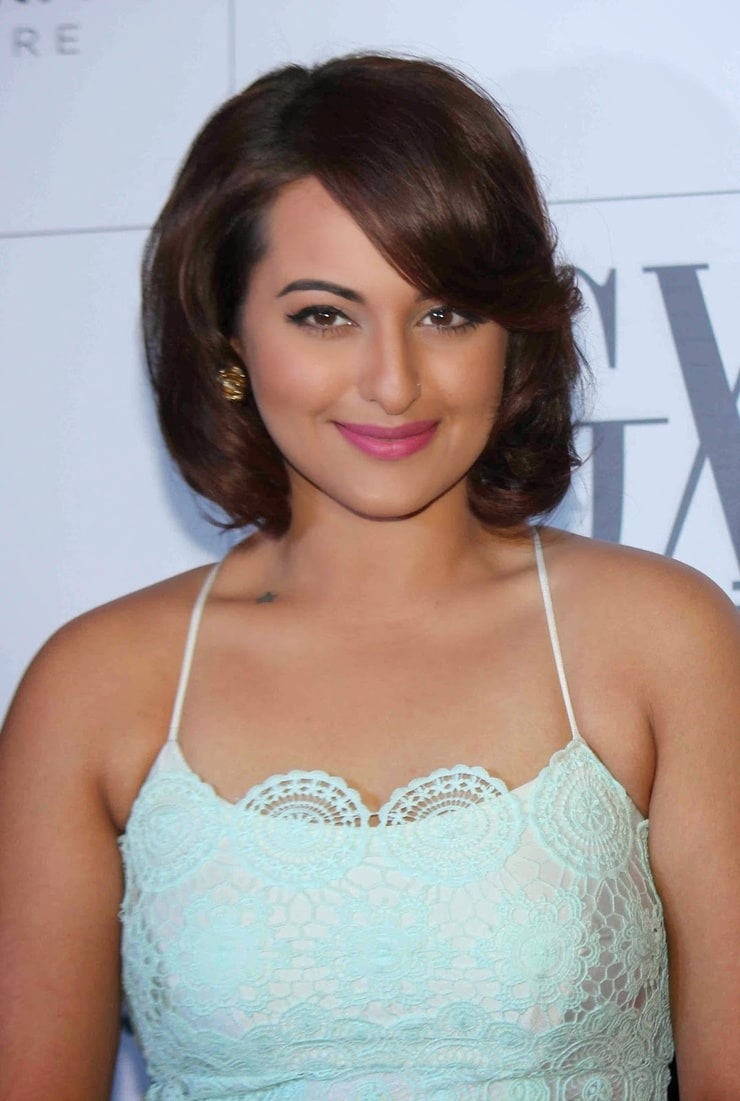 Sonakshi Sinha Sonakshi Sinha