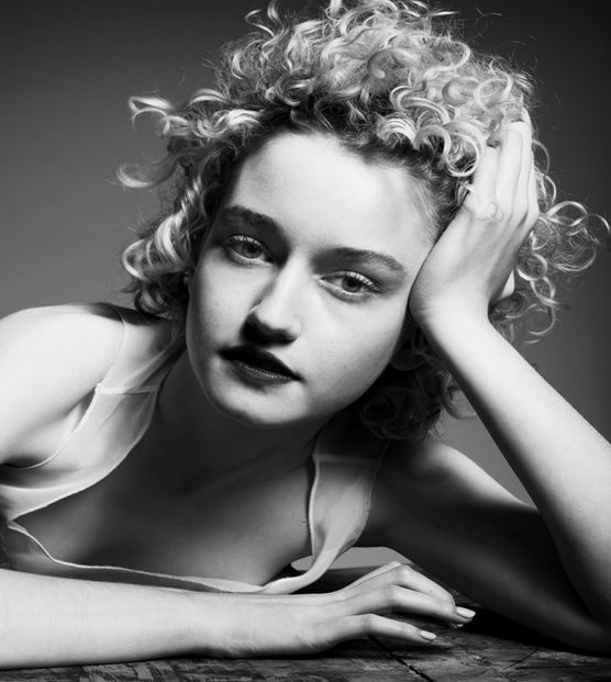 Julia Garner