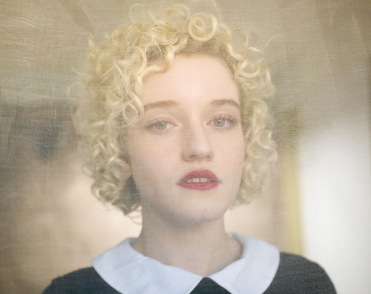 Julia Garner