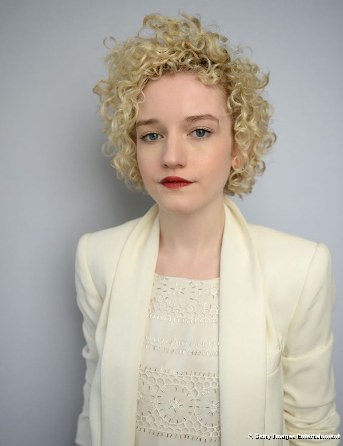 Julia Garner