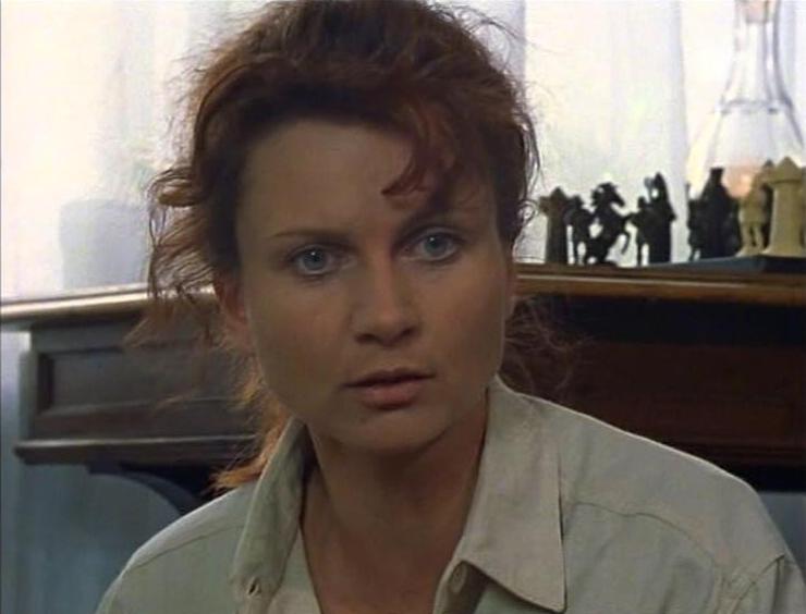 Angela Hobrig