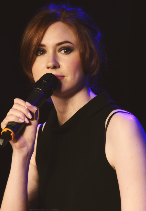 Karen Gillan Karen Gillan