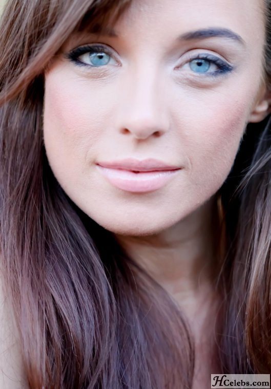 Anna Nightingale