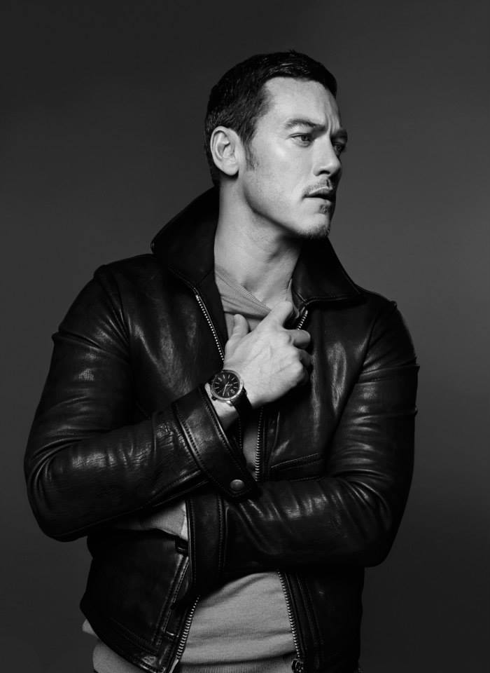 Picture of Luke Evans