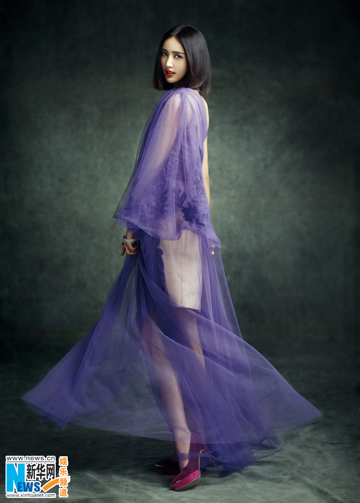 Xinyi Zhang Xinyi Zhang