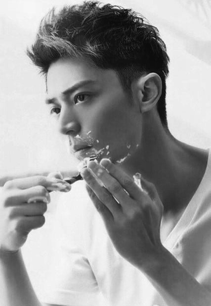 Image of Wallace Huo