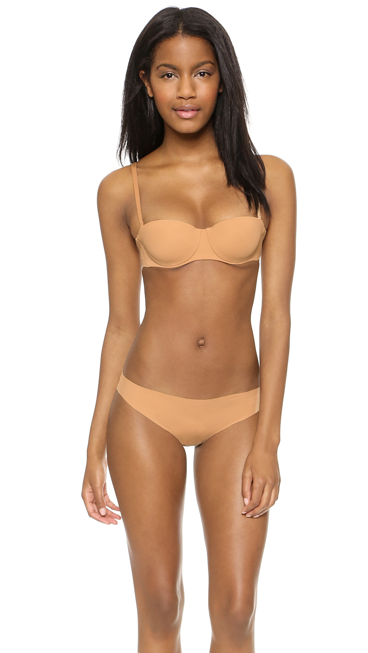 Ebonee Davis Ebonee Davis
