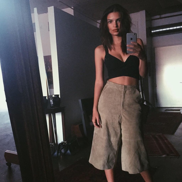 Emily Ratajkowski