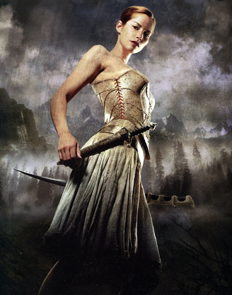 Arya Dröttning 