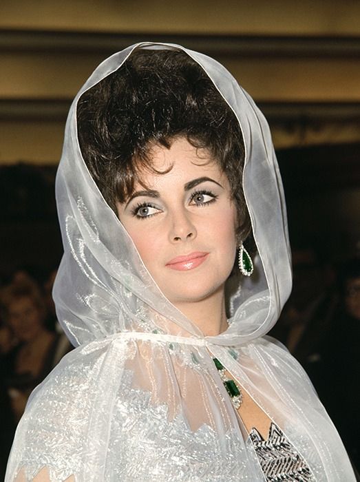 Elizabeth Taylor Elizabeth Taylor