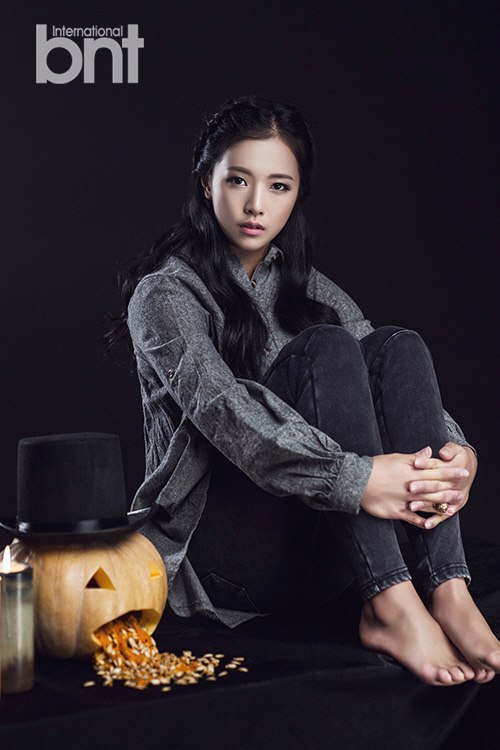 Song Ga-Yeon