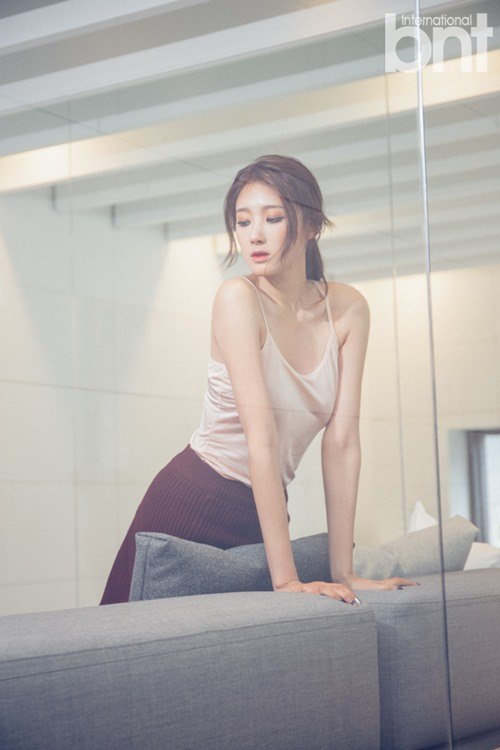 Moon Hyuna