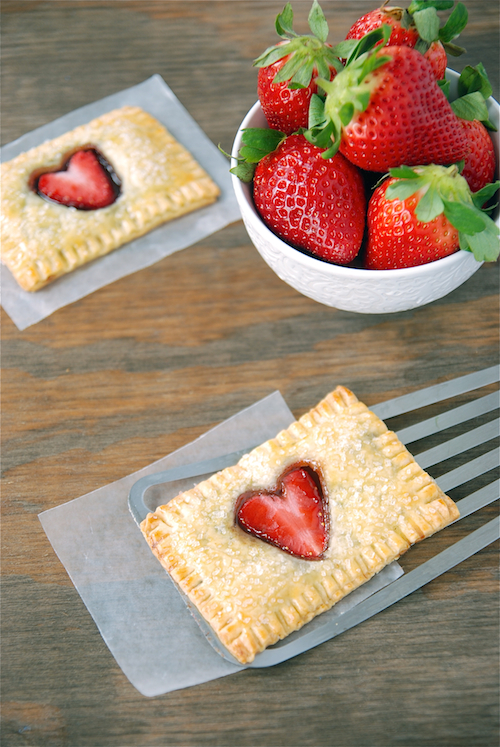 Strawberry Nutella Poptarts Strawberry Nutella Poptarts