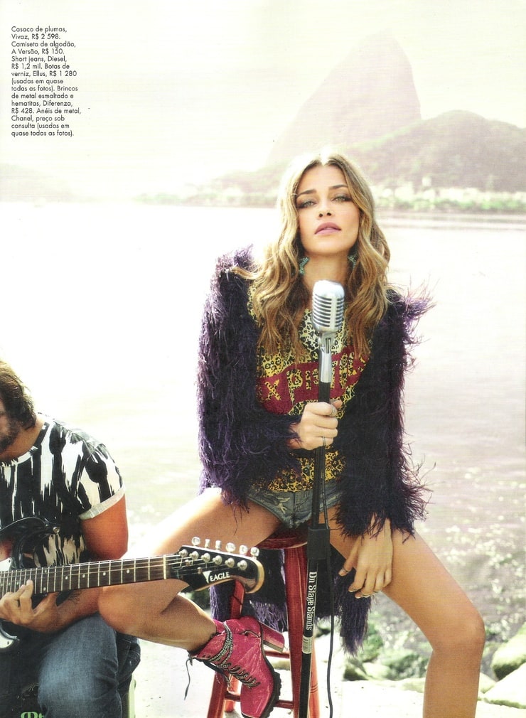 Ana Beatriz Barros Ana Beatriz Barros