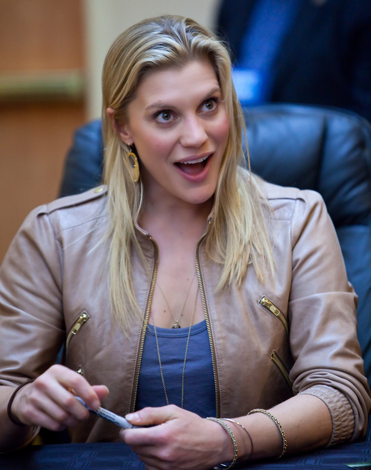 Katee Sackhoff