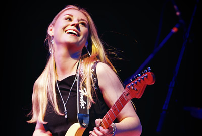 Joanne Shaw Taylor Joanne Shaw Taylor