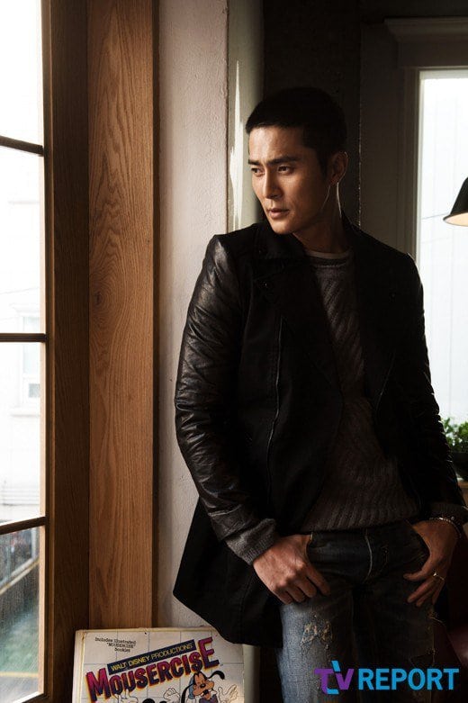Dong-Hyuk Cho