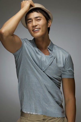 Dong-Hyuk Cho picture