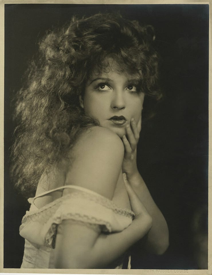 Lili Damita