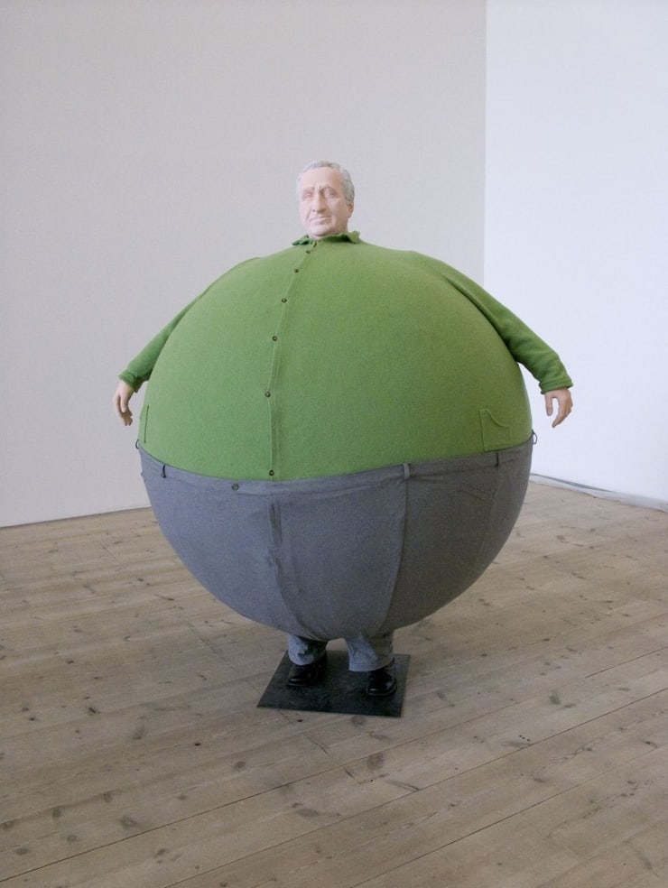 Erwin Wurm - Der Künstler der die Welt verschluckt