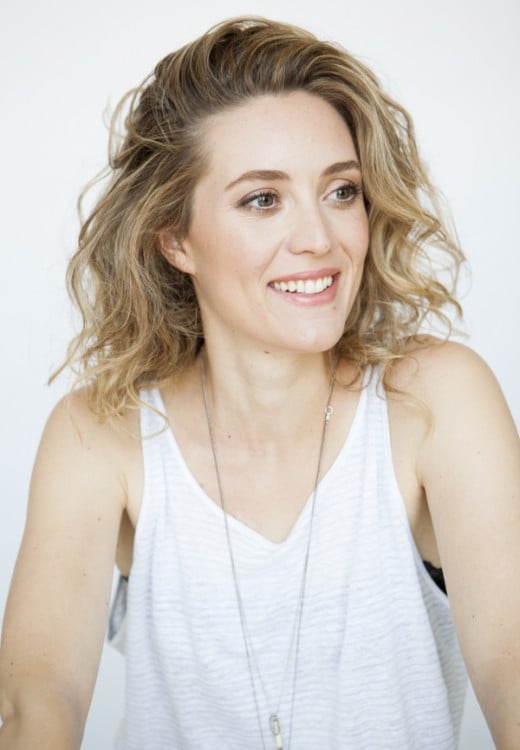 Evelyne Brochu