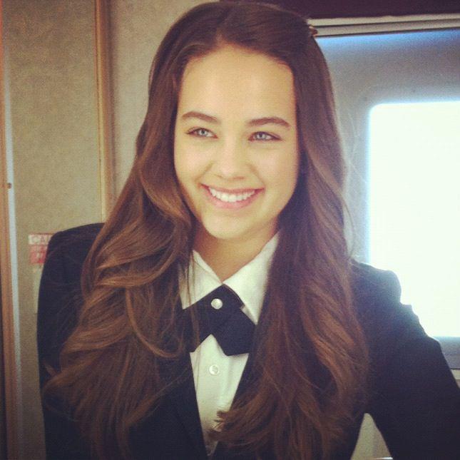 Mary Mouser