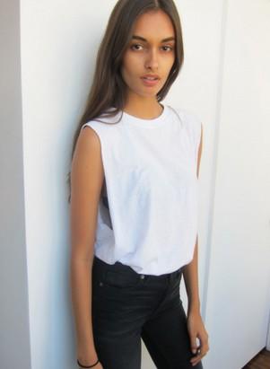 Gizele Oliveira Gizele Oliveira