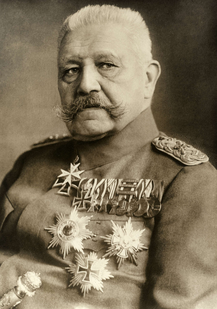Paul von Hindenburg Paul von Hindenburg