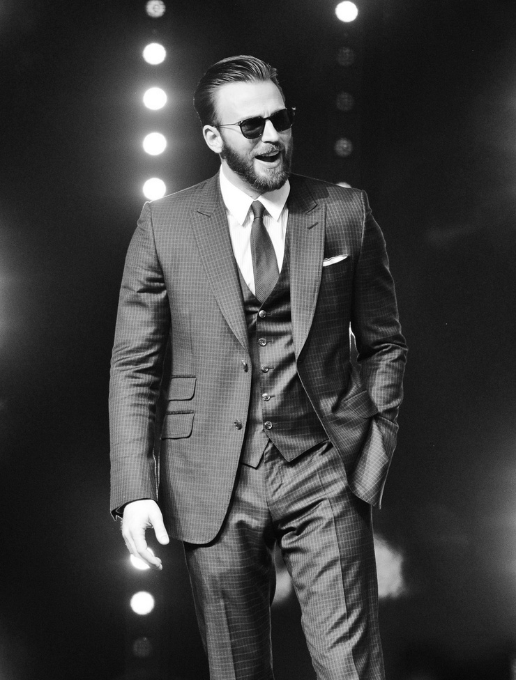 Chris Evans Chris Evans