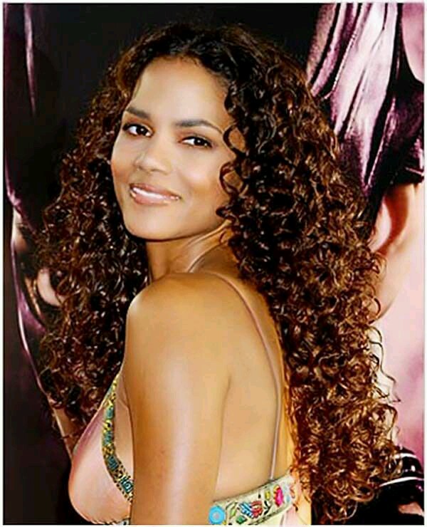 Halle Berry Long Curly Hair