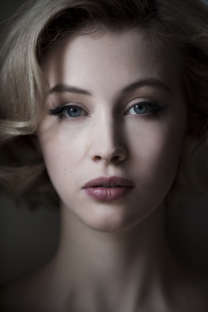 Sarah Gadon Sarah Gadon
