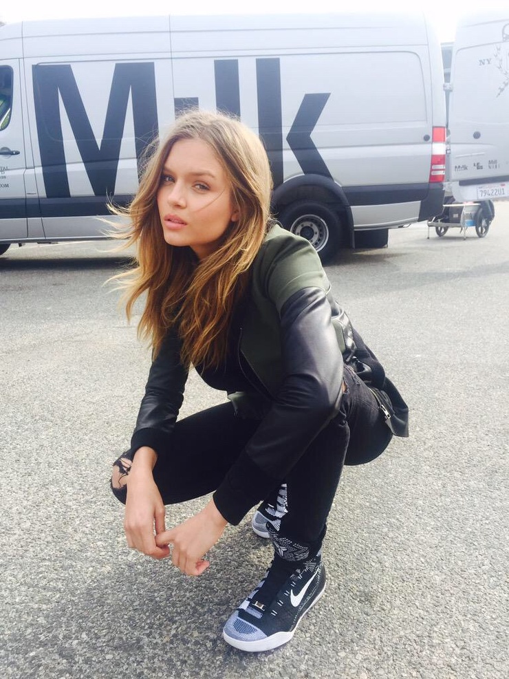 Josephine Skriver Josephine Skriver