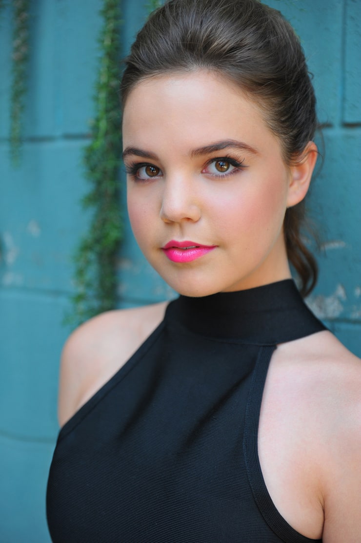 Bailee Madison