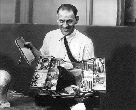Lon Chaney